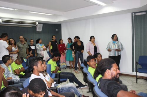 Recriando os contos de fadas – Turma dos pais e operários