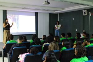 “Um olhar para os relacionamentos”: palestra no ILBJ debate violência e respeito às mulheres